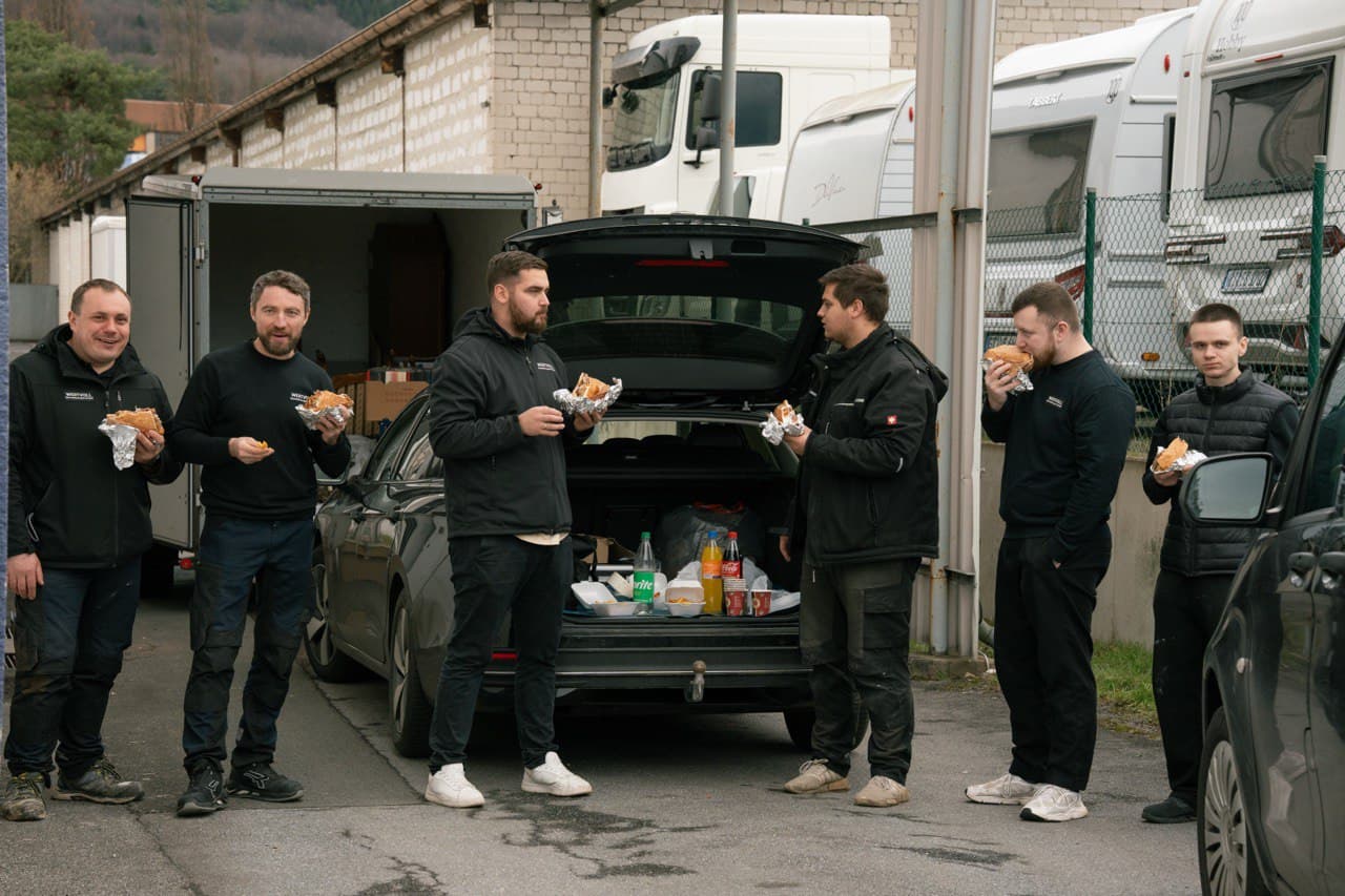 Eckstein-Team – echtes Teamwork bei der Entrümpelung NRW